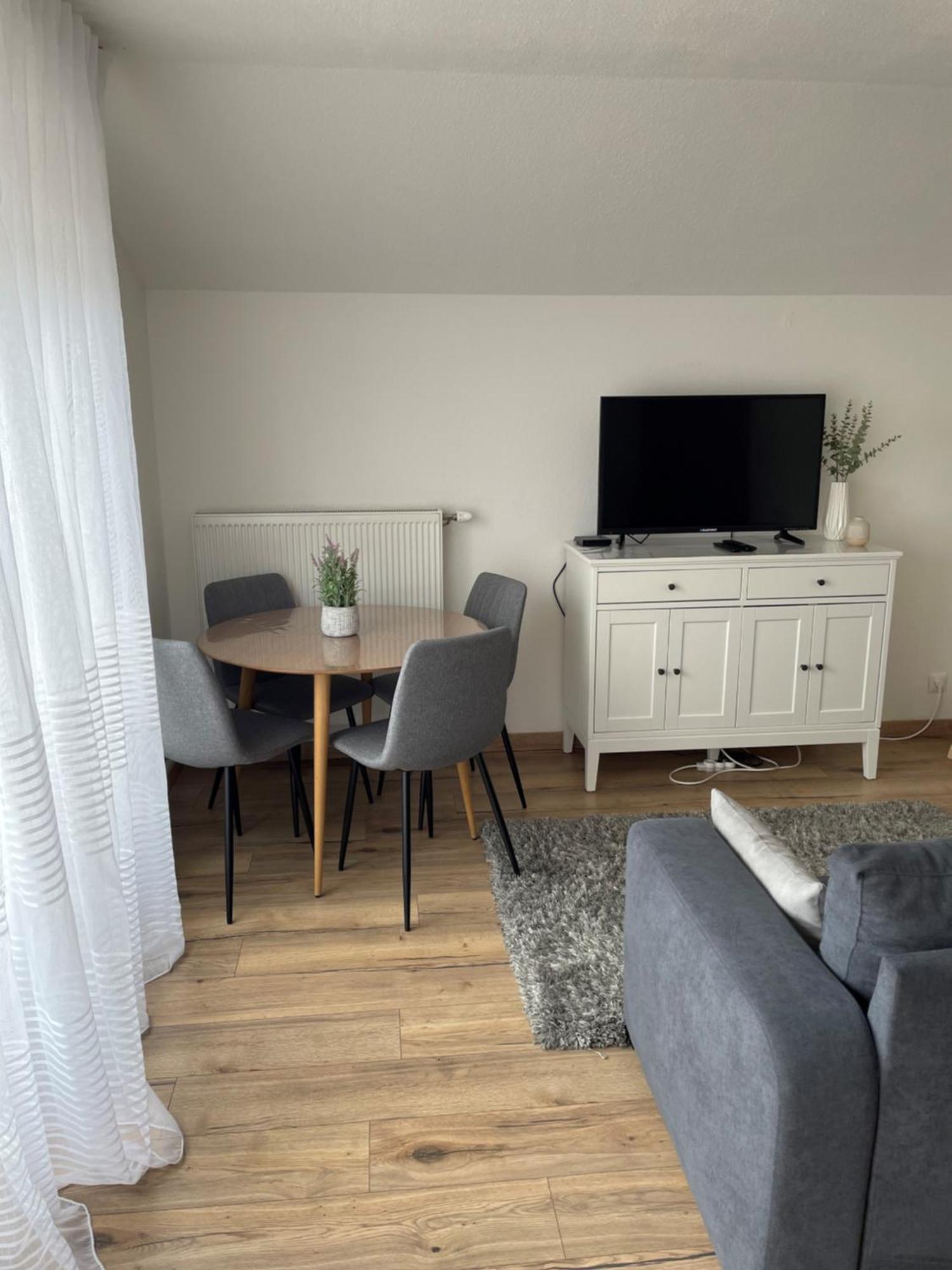 Superbe Appartement Au Calme Avec Vue Sur Le Lac. เอวิยงเลบานส์ ภายนอก รูปภาพ