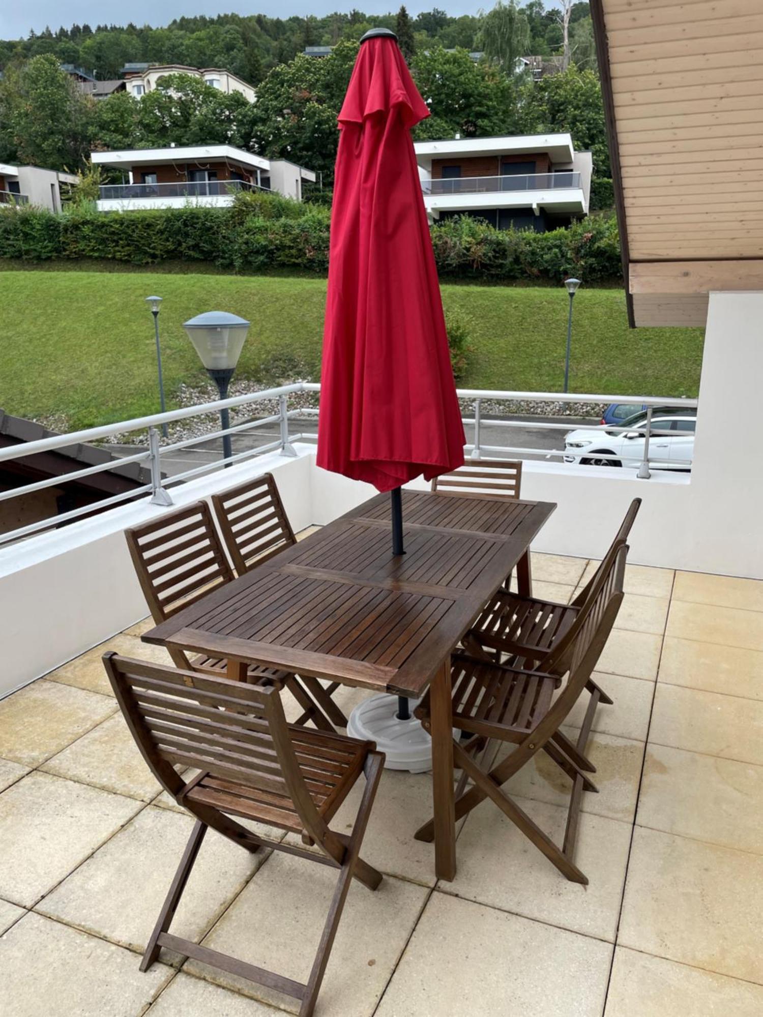 Superbe Appartement Au Calme Avec Vue Sur Le Lac. เอวิยงเลบานส์ ภายนอก รูปภาพ