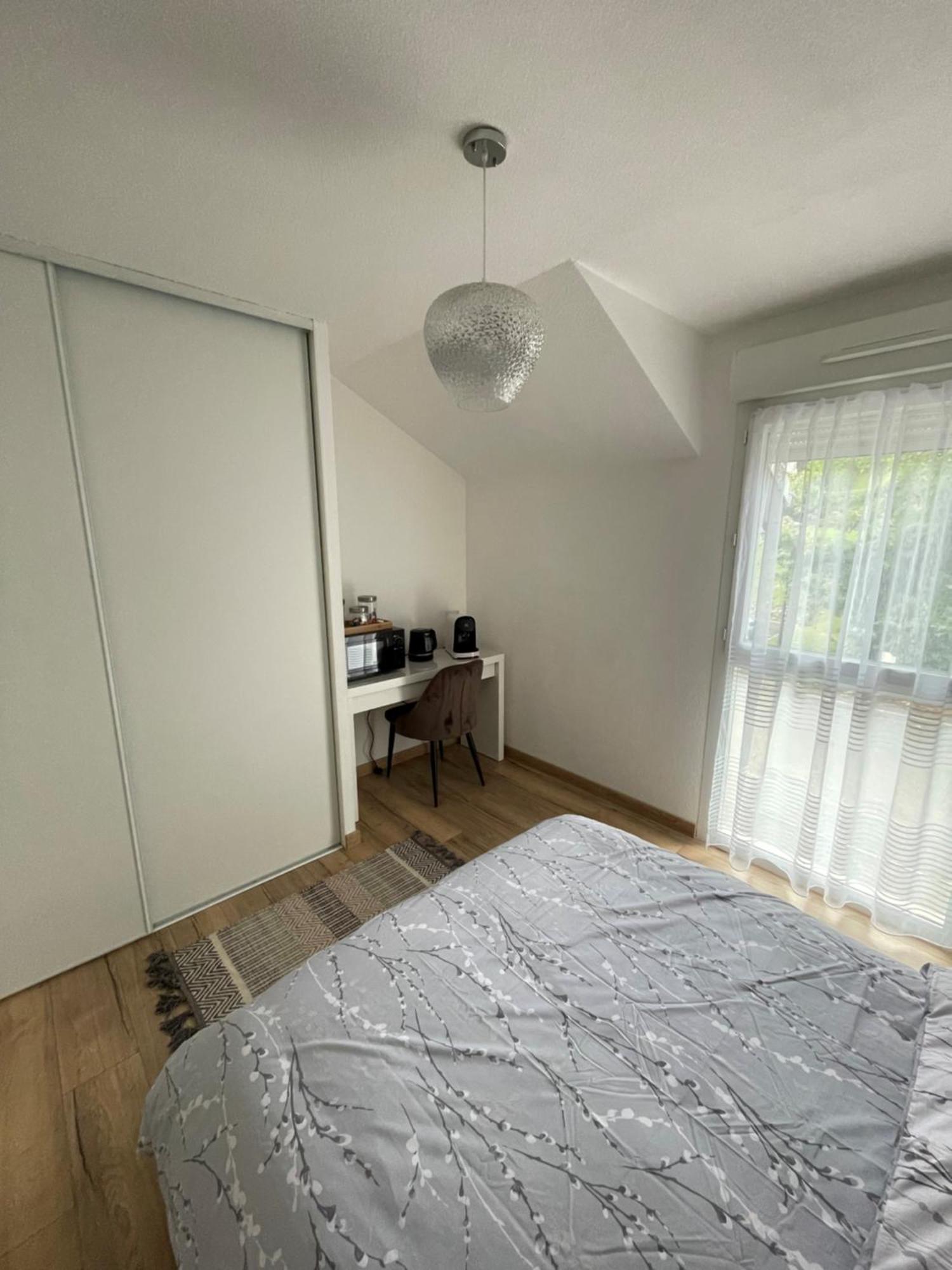 Superbe Appartement Au Calme Avec Vue Sur Le Lac. เอวิยงเลบานส์ ภายนอก รูปภาพ